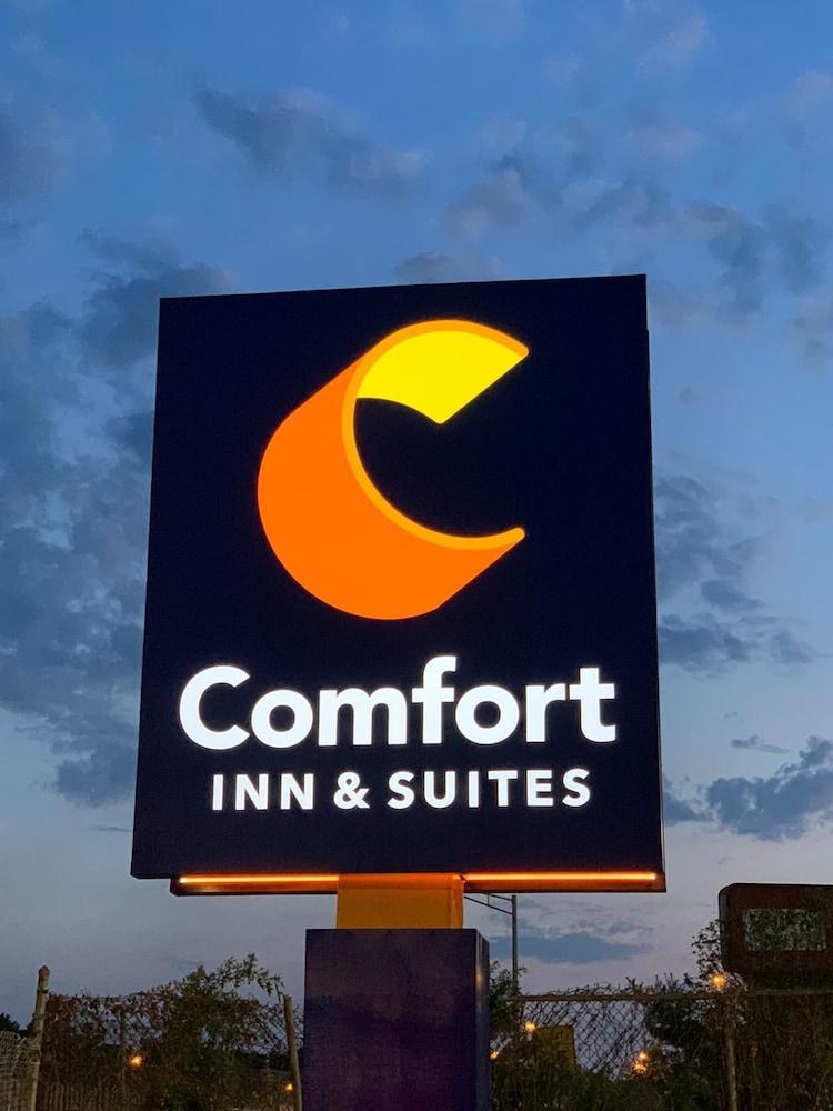 Comfort Inn & Suites East Hartford - Hartford Exterior foto