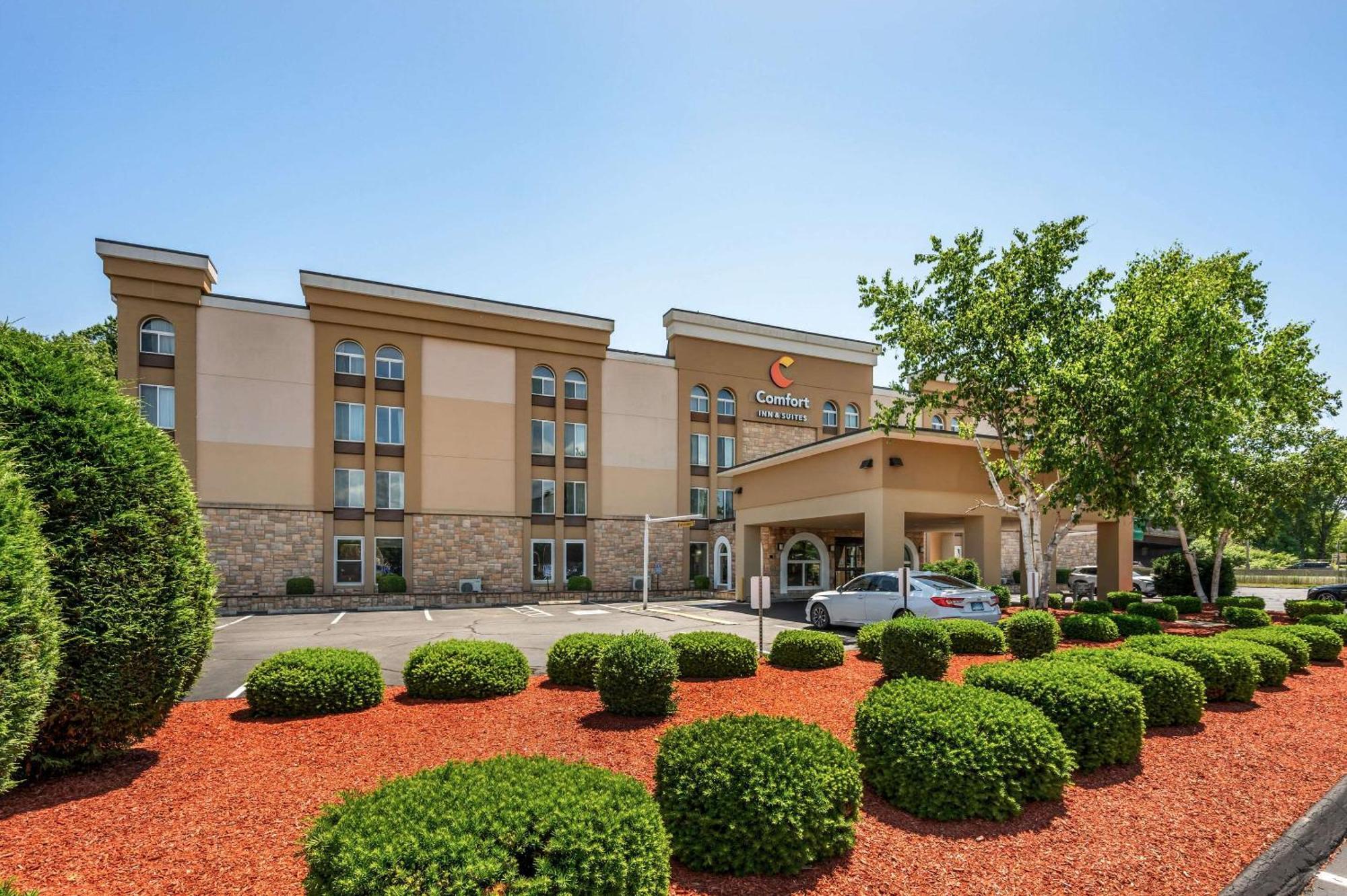 Comfort Inn & Suites East Hartford - Hartford Exterior foto