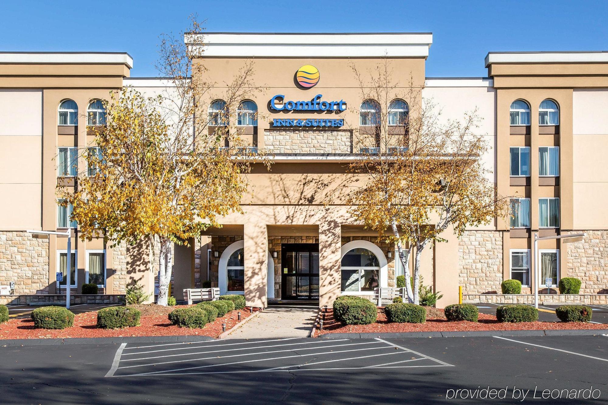 Comfort Inn & Suites East Hartford - Hartford Exterior foto